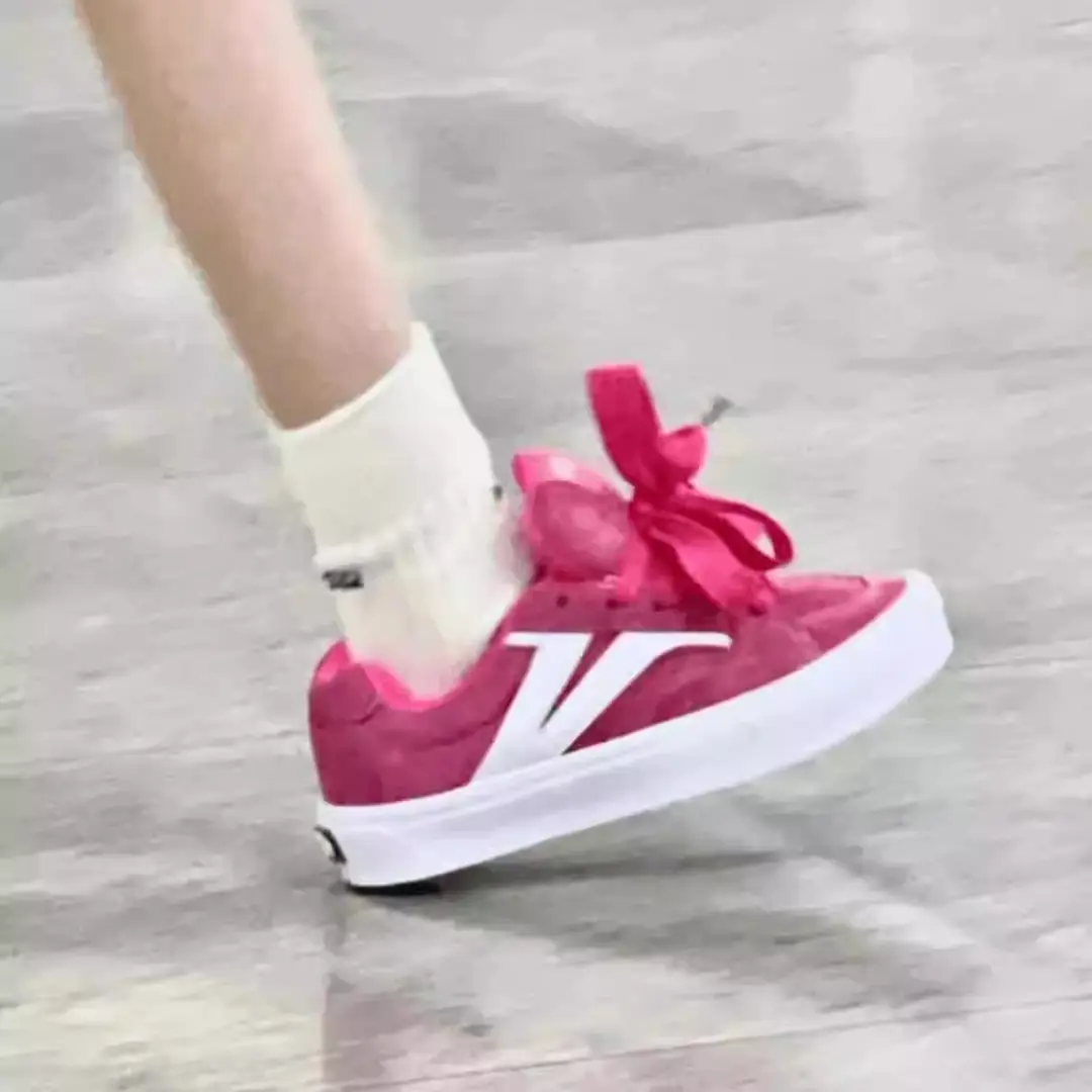2025 Spring and Autumn New Ins High-value Bread Shoes Women's Increased Skate Shoes School Style All-match Niche Casual Shoes - Image 4