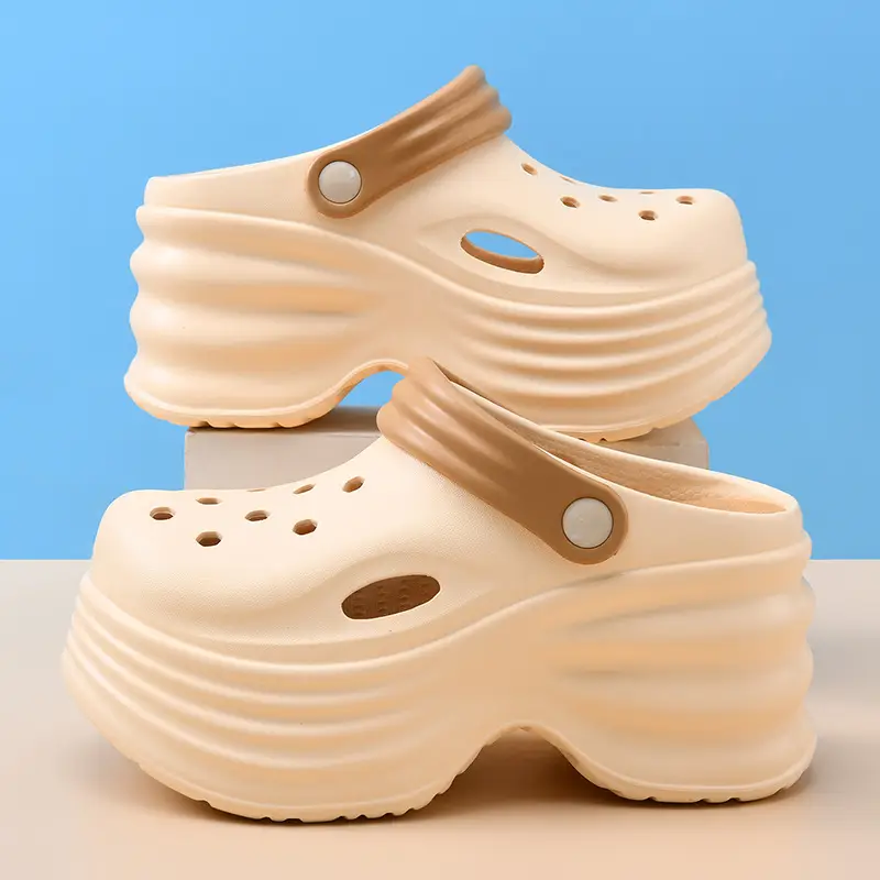 New Style Hole Shoes Women's Outfit Summer Thick Sole Baotou Slippers EVA Wear-resistant Non-slip 7cm Platform Cake Wading Sandals - Image 5