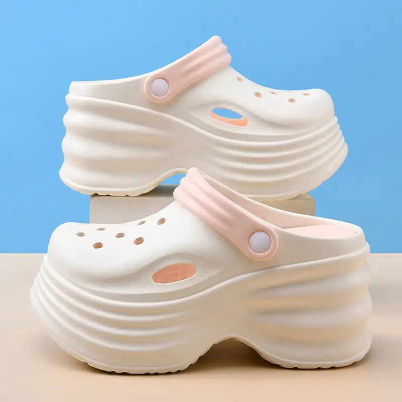 New Style Hole Shoes Women's Outfit Summer Thick Sole Baotou Slippers EVA Wear-resistant Non-slip 7cm Platform Cake Wading Sandals - Image 7