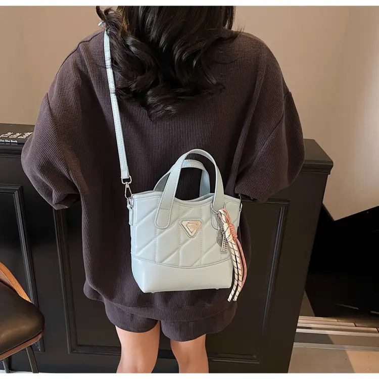 Women Rhombic Crossbody Bag Black Beige 2025 Fashion — feature 16