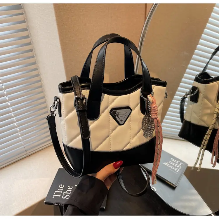 Women Rhombic Crossbody Bag Black Beige 2025 Fashion — feature 26