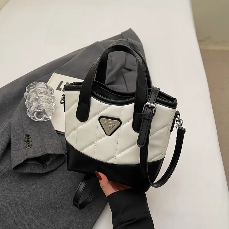 Women Rhombic Crossbody Bag Black Beige 2025 Fashion - Image 5