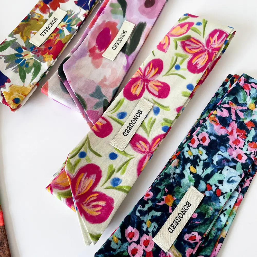 Women's Small Floral Cotton Silk Scarf — feature 12
