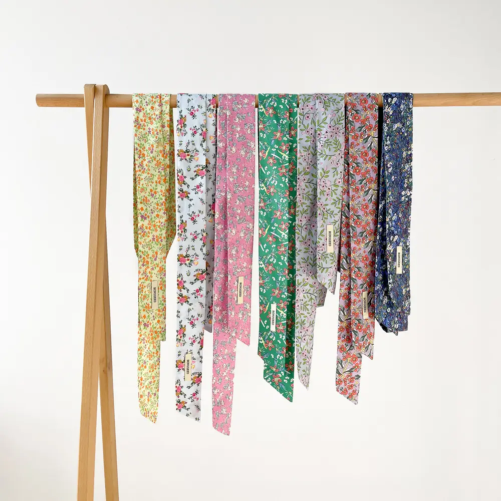 Women's Small Floral Cotton Silk Scarf — feature 14