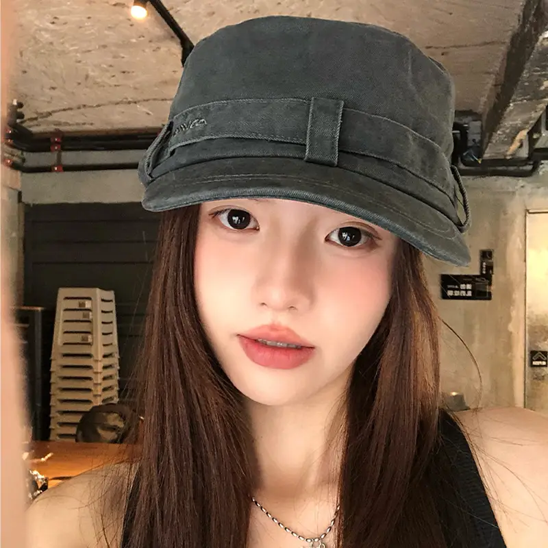 Vintage Distressed Women Flat Cap Spring Summer 2026 - Image 5