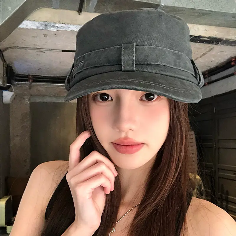 Vintage Distressed Women Flat Cap Spring Summer 2026 - Image 6