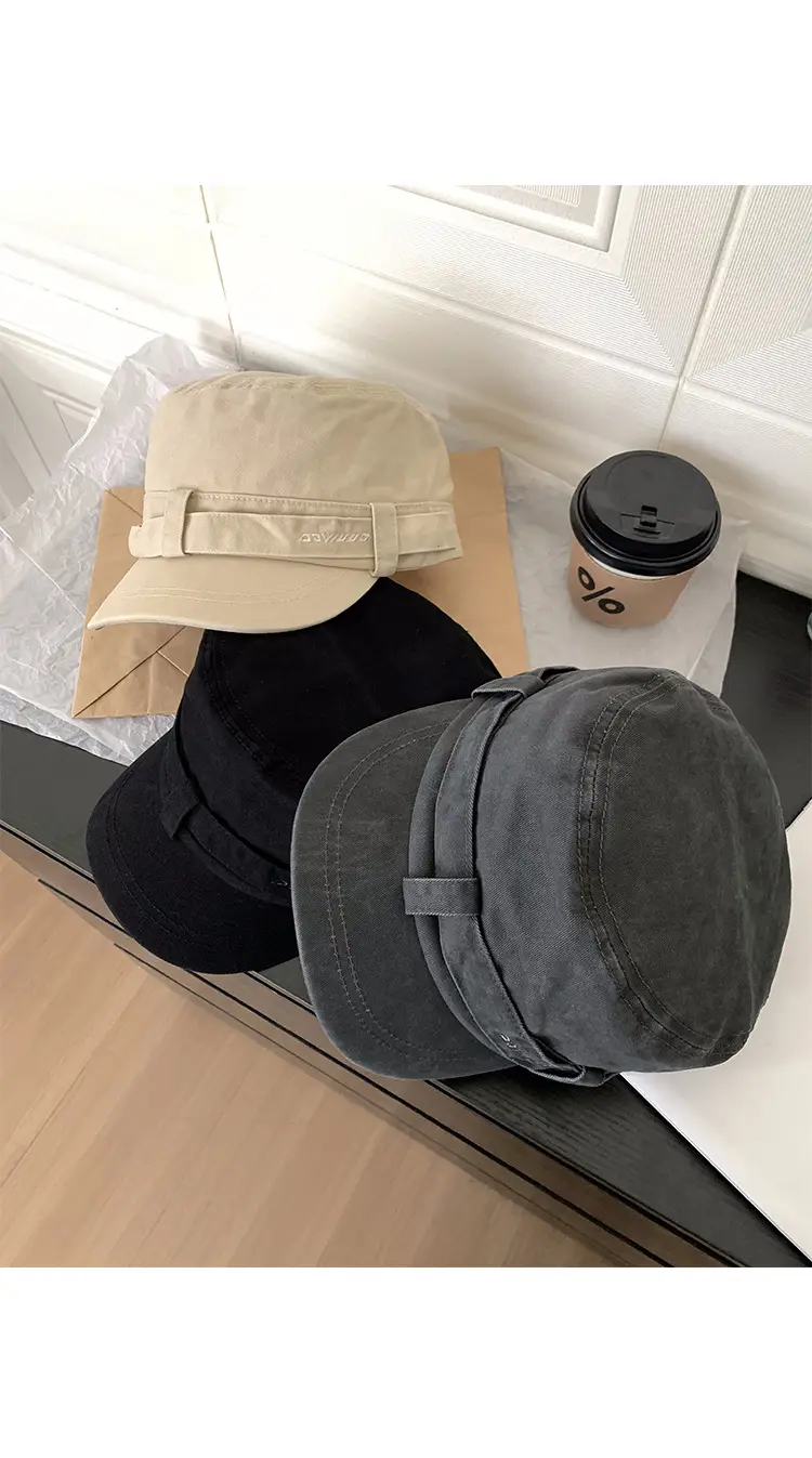 Vintage Distressed Women Flat Cap Spring Summer 2026 — feature 10