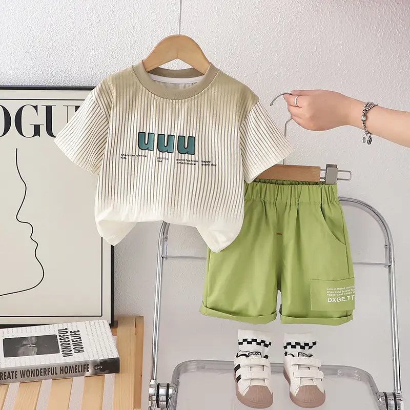 2025 Boys Brown UUU Print T-Shirt Shorts Set - Image 2