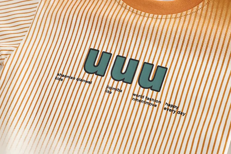 2025 Boys Brown UUU Print T-Shirt Shorts Set — feature 2