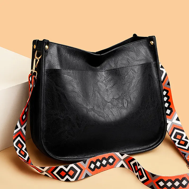 Retro Black Crossbody Bag with Geometric Strap