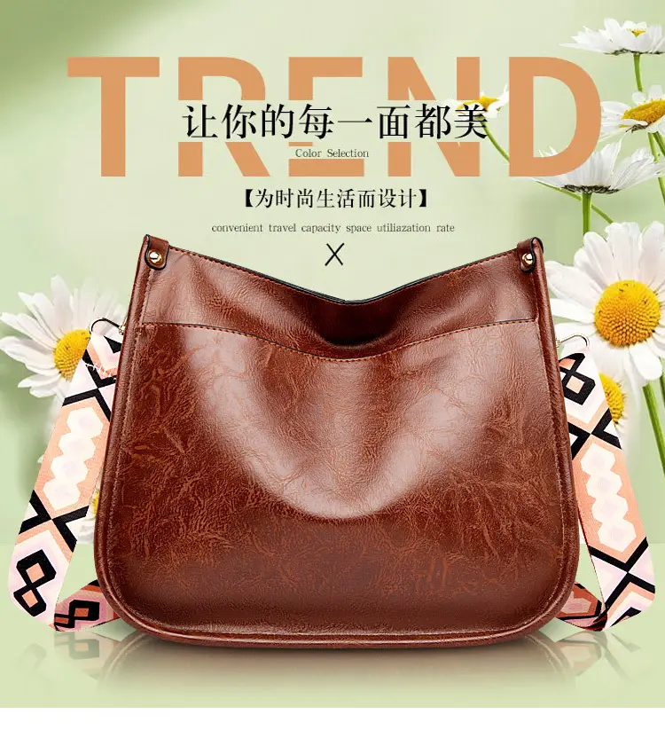 Retro Black Crossbody Bag with Geometric Strap — feature 1