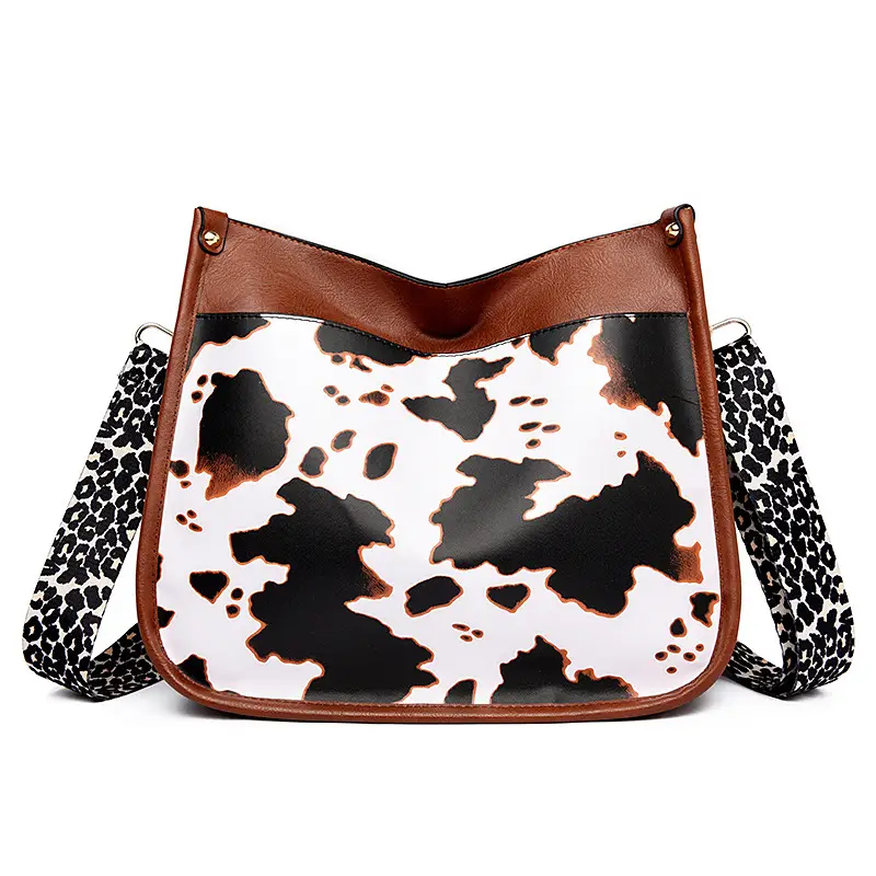 Retro Black Crossbody Bag with Geometric Strap