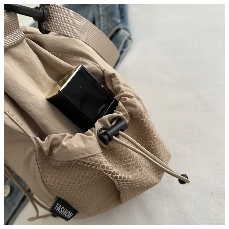 Korean-style Crossbody Bag Olive Green Nylon Lightweight Casual Shoulder Bag — feature 13