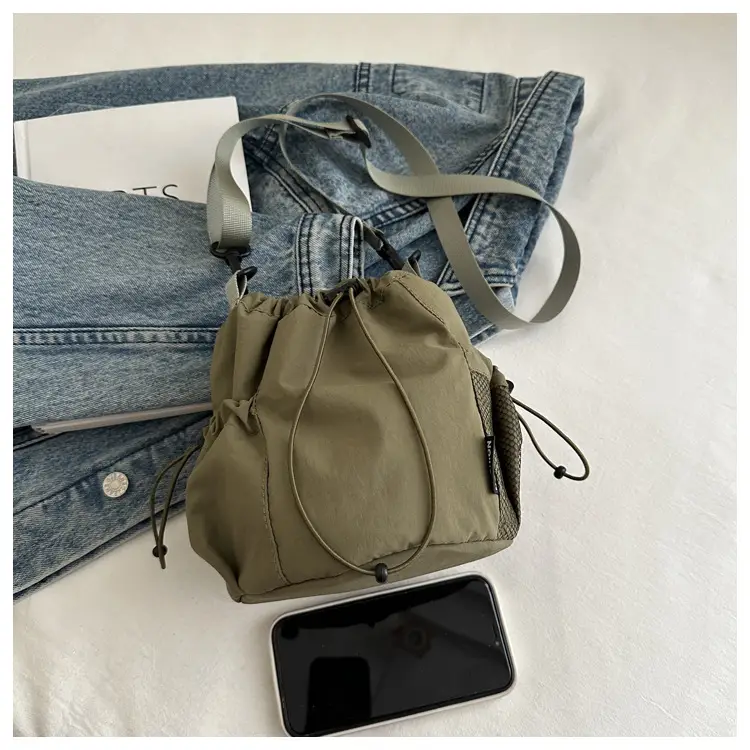 Korean-style Crossbody Bag Olive Green Nylon Lightweight Casual Shoulder Bag — feature 9