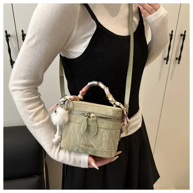 Trendy Pink Green Women's Small Handbag 2026 — feature 26