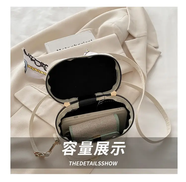 Trendy Pink Green Women's Small Handbag 2026 — feature 7