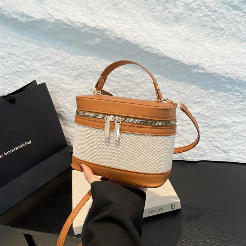 2025 New South Korea High-value Cylinder Bucket Bag Stitching Contrast Color Crossbody Bag Women's ins All-match Shoulder Bag luggage and leather goods