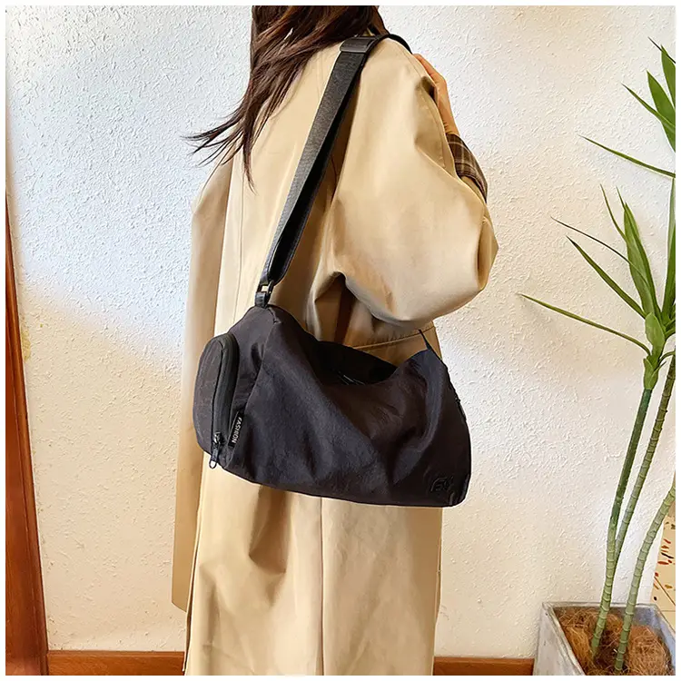 Women's Large Capacity Beige Shoulder Bag 2025 — feature 12