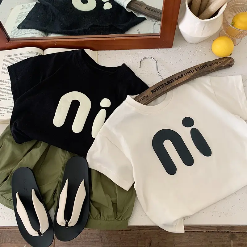 Boys T-shirt White Black Logo 2025 Summer Loose Fit — feature 1