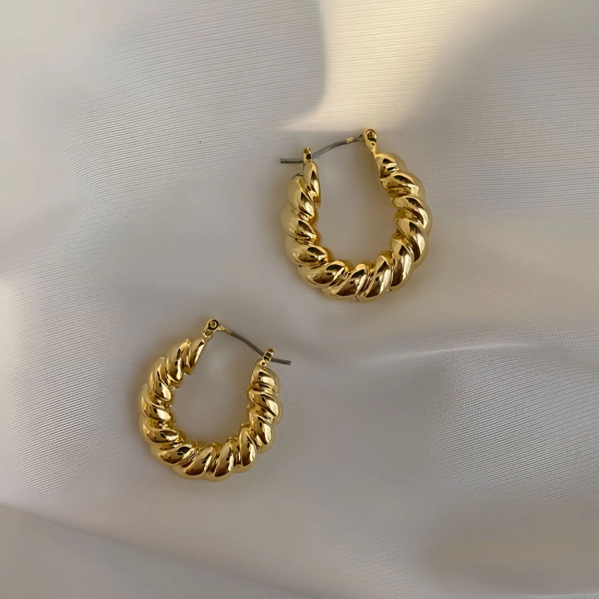 European American Design Gold Earrings for Women