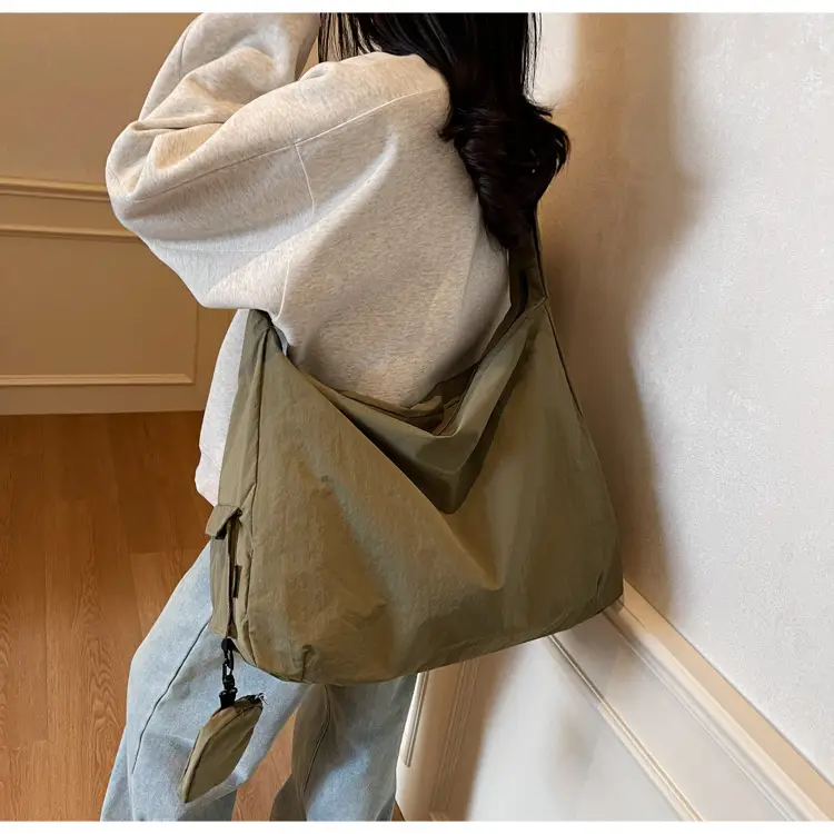 Lightweight Travel Bag Large Capacity Casual Shoulder Crossbody — feature 29
