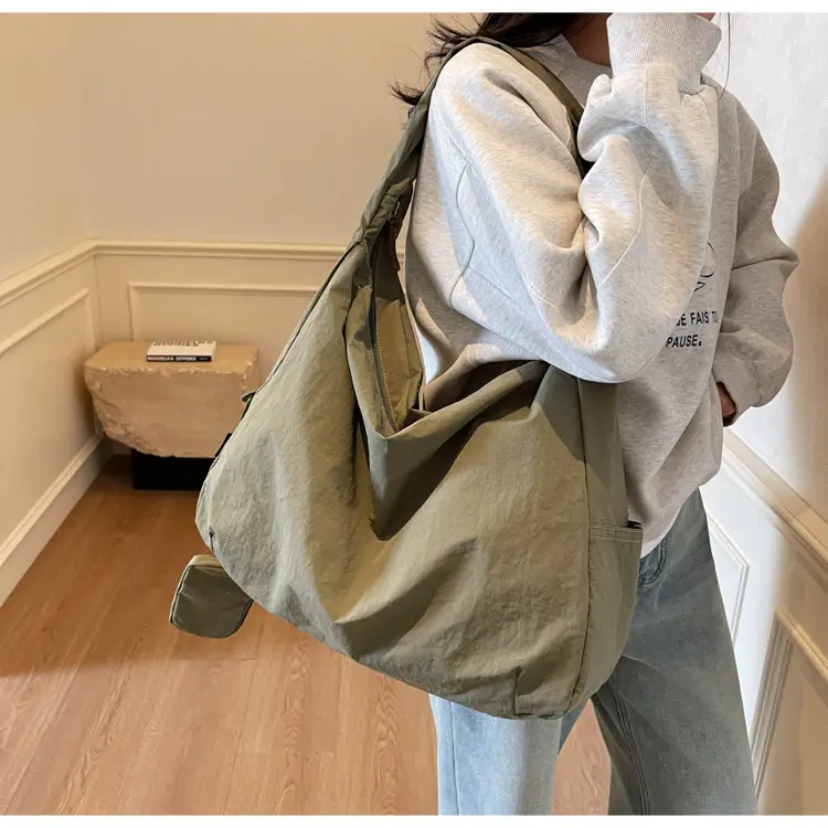 Lightweight Travel Bag Large Capacity Casual Shoulder Crossbody — feature 30