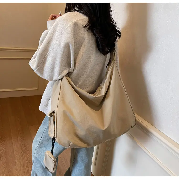 Lightweight Travel Bag Large Capacity Casual Shoulder Crossbody — feature 33