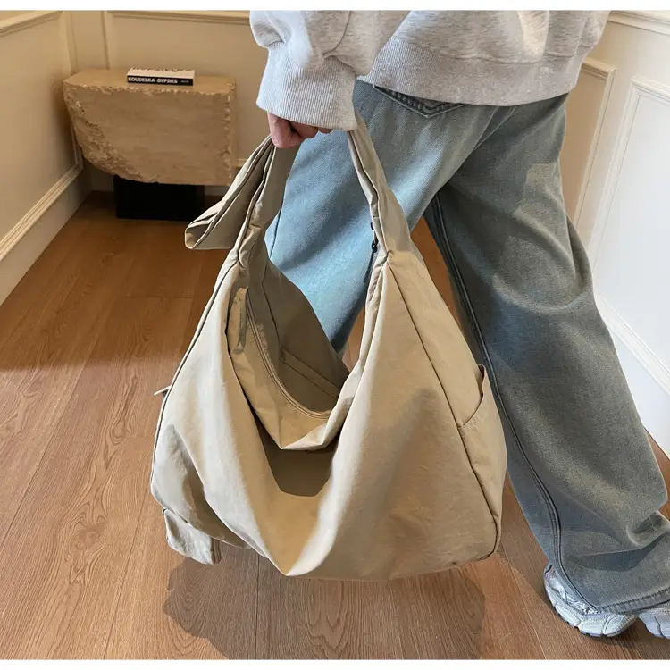 Lightweight Travel Bag Large Capacity Casual Shoulder Crossbody — feature 36