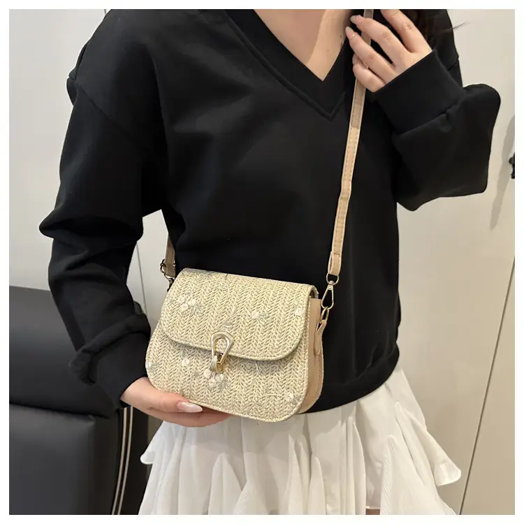 Korean Style Woven Crossbody Bag 2025 Spring — feature 18