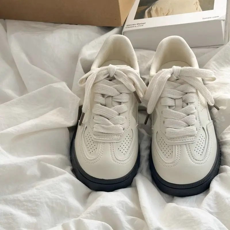 Women's White Flat Skechers Casual Shoes 2025 — feature 8