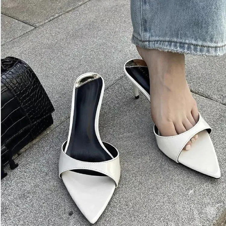 Niche 2026 Summer Pointed-Toe High-Heeled Shoes with Thin Straps and Half-Mules for Women, Patent Leather, Black, Versatile, Simple Sandals - Image 3