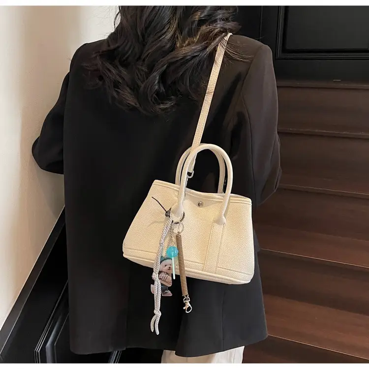 Pink Hand-Held Women's Shoulder Bag 2026 New Korean Style — feature 15