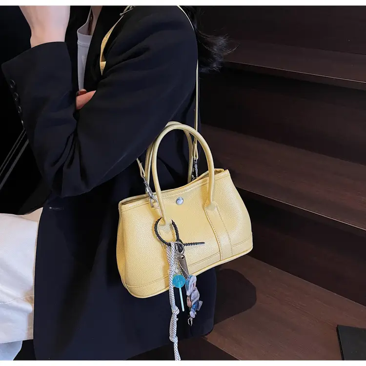 Pink Hand-Held Women's Shoulder Bag 2026 New Korean Style — feature 18