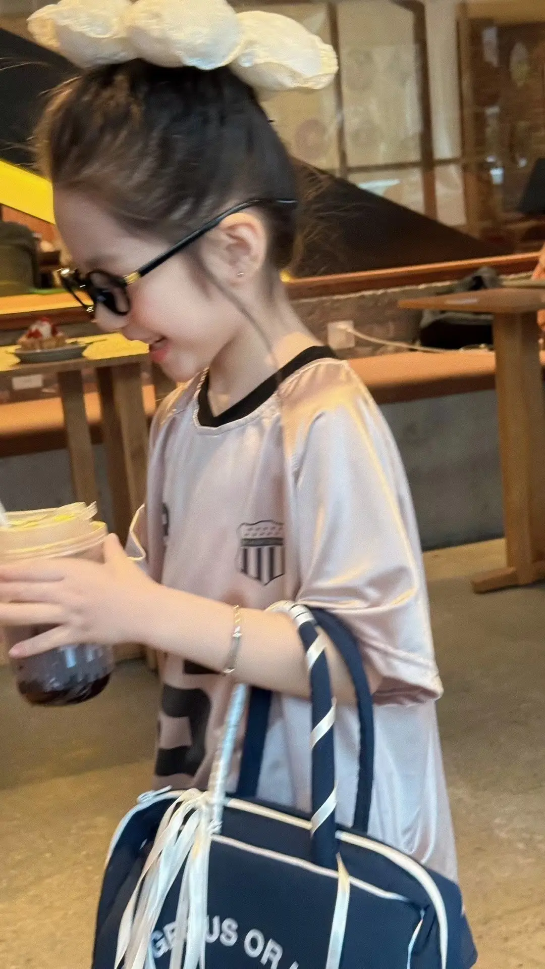 Girls Satin T-Shirt 2025 Summer Loose Fit — feature 4