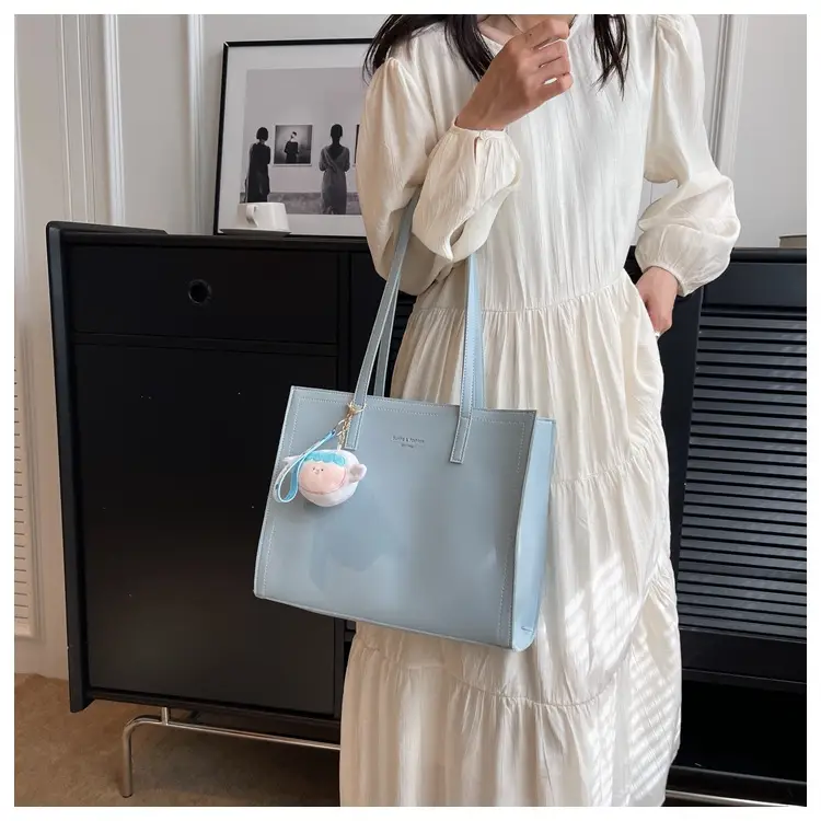 Women's Large Capacity Beige Tote Bag 2025 Spring Summer — feature 11