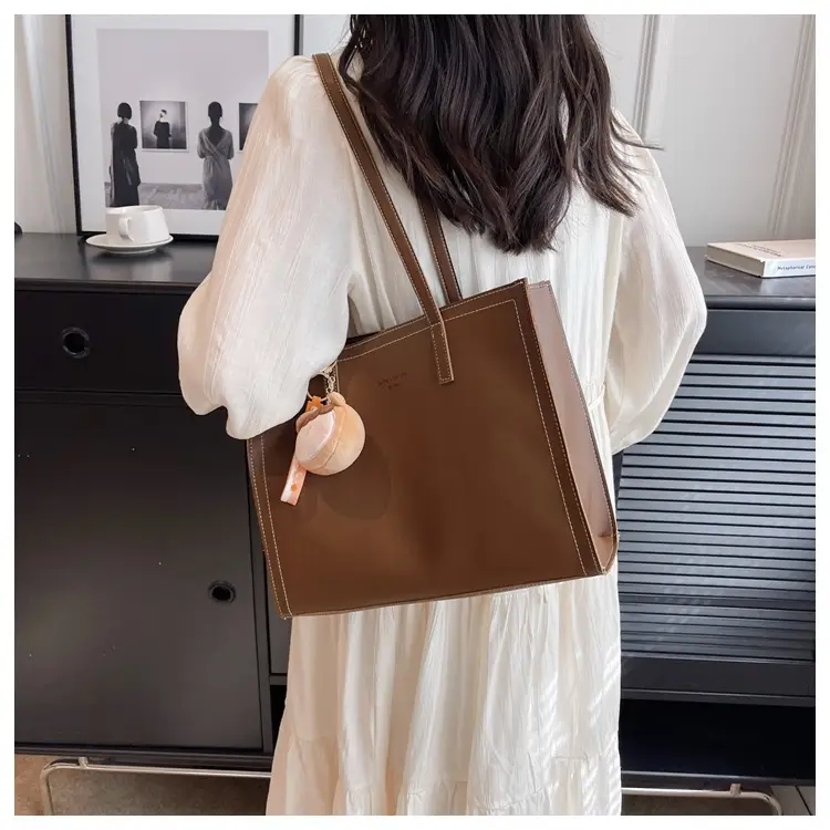 Women's Large Capacity Beige Tote Bag 2025 Spring Summer — feature 13