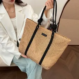 Women's Handmade Woven Tote Bag Large Capacity Beach Travel Bag — feature 8