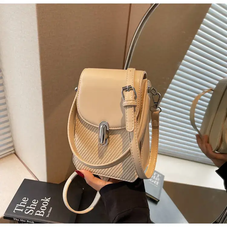 Beige Portable Phone Shoulder Bag for Women 2025 — feature 25