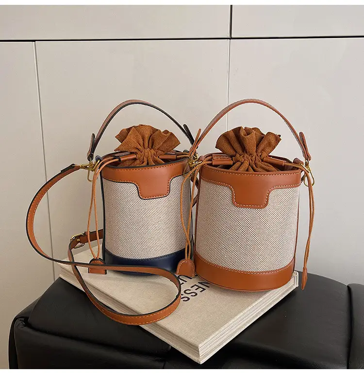 Women's Contrast Color Crossbody Bag 2026 New Style — feature 22