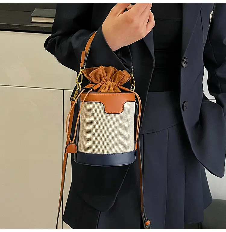 Women's Contrast Color Crossbody Bag 2026 New Style — feature 29