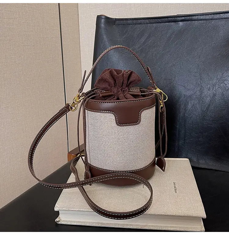 Women's Contrast Color Crossbody Bag 2026 New Style — feature 45