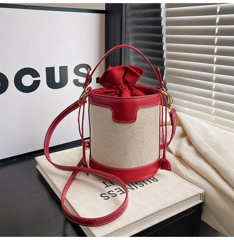 Women's Contrast Color Crossbody Bag 2026 New Style — feature 46