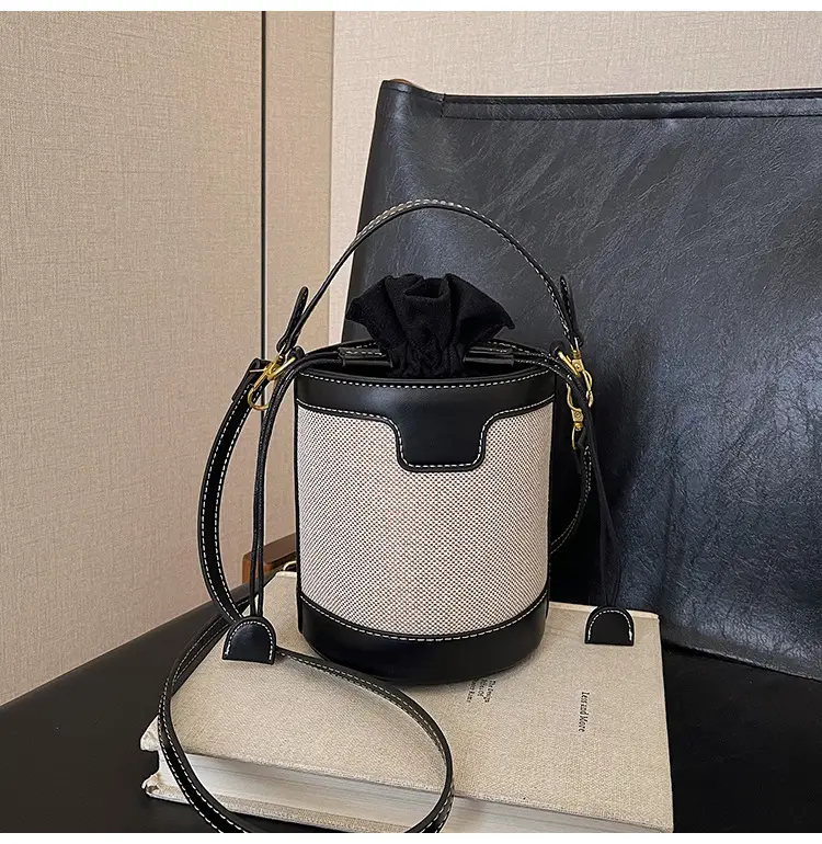 Women's Contrast Color Crossbody Bag 2026 New Style — feature 48