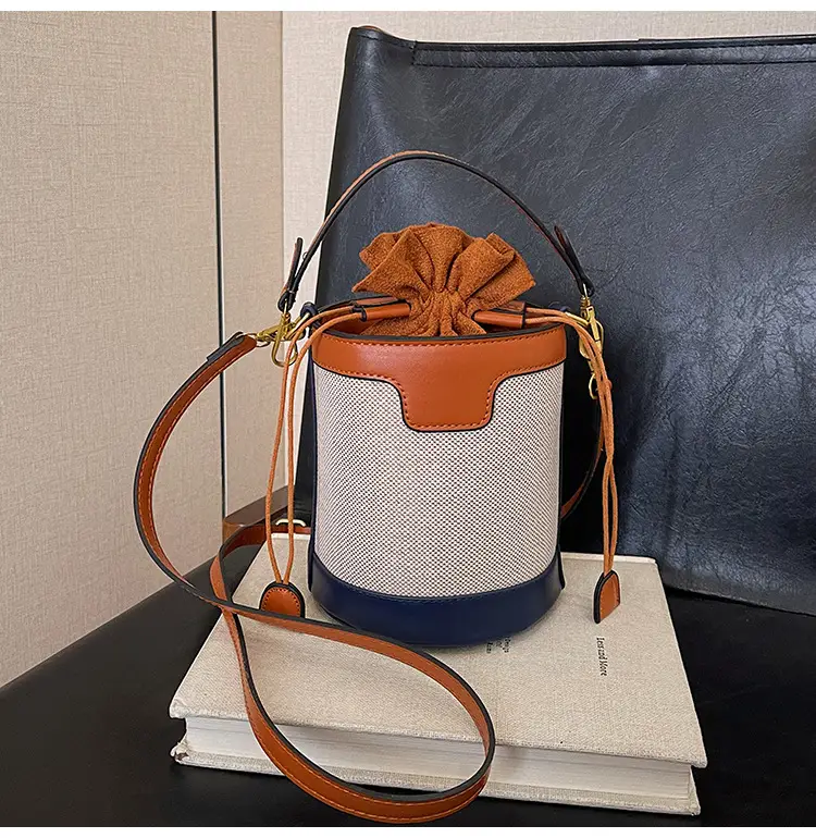 Women's Contrast Color Crossbody Bag 2026 New Style — feature 49