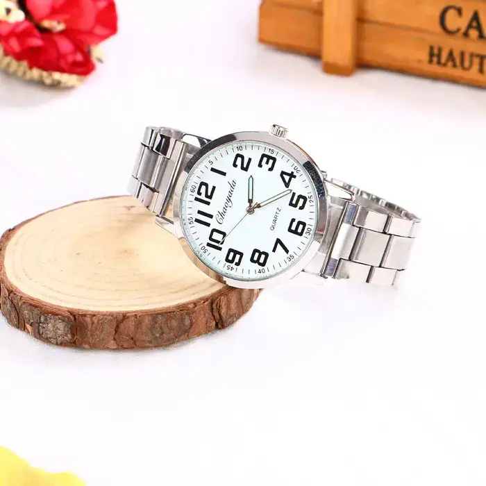 Old Man's Steel Belt Watch Silver Dial Waterproof — feature 7