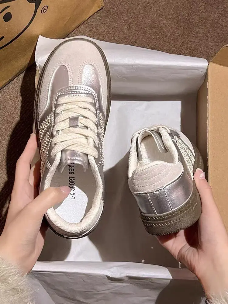 Women's Silver Round Toe Training Shoes 2025 — feature 5