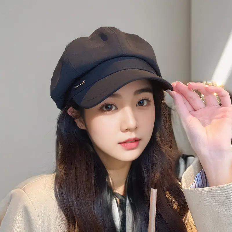 Women's Beige Retro Beret Face Slimmer 2023 — feature 15