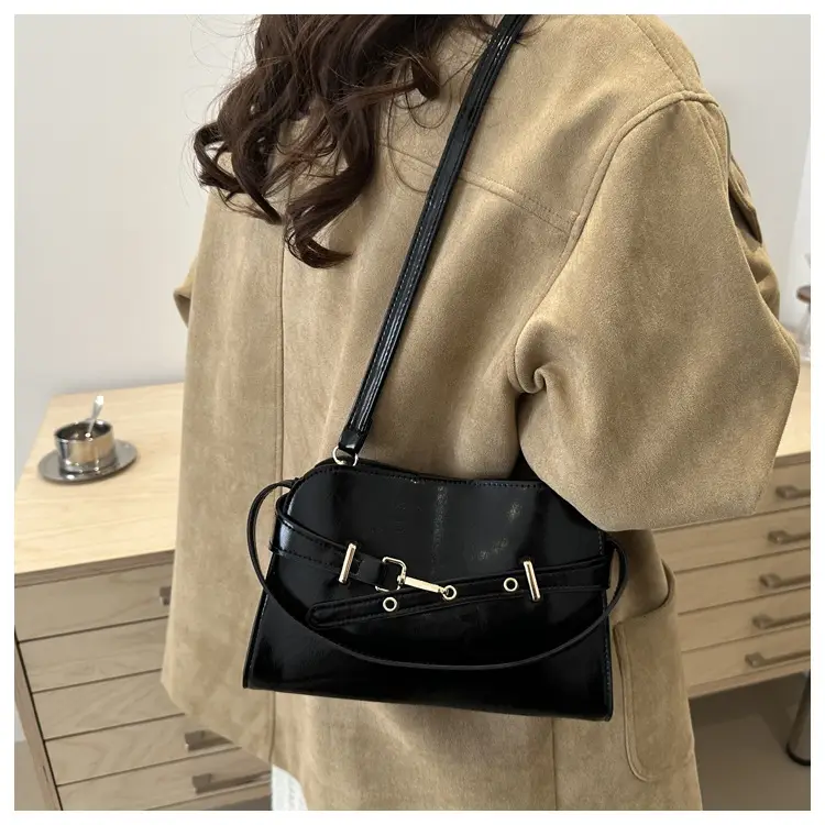 White Shell Shoulder Bag for Women Spring Summer — feature 16