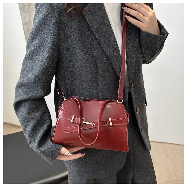 White Shell Shoulder Bag for Women Spring Summer — feature 8