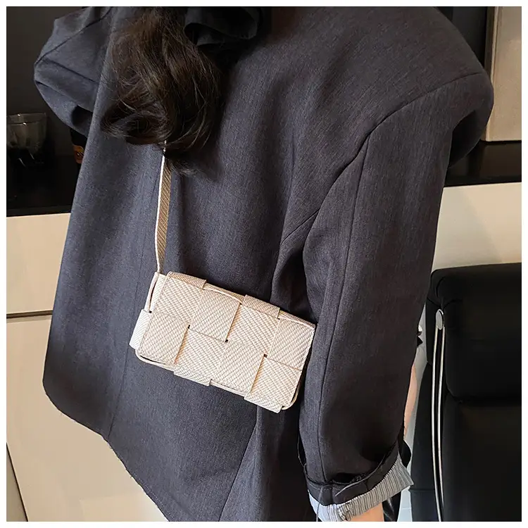 Light Blue Woven Square Shoulder Bag for Women 2025 — feature 10